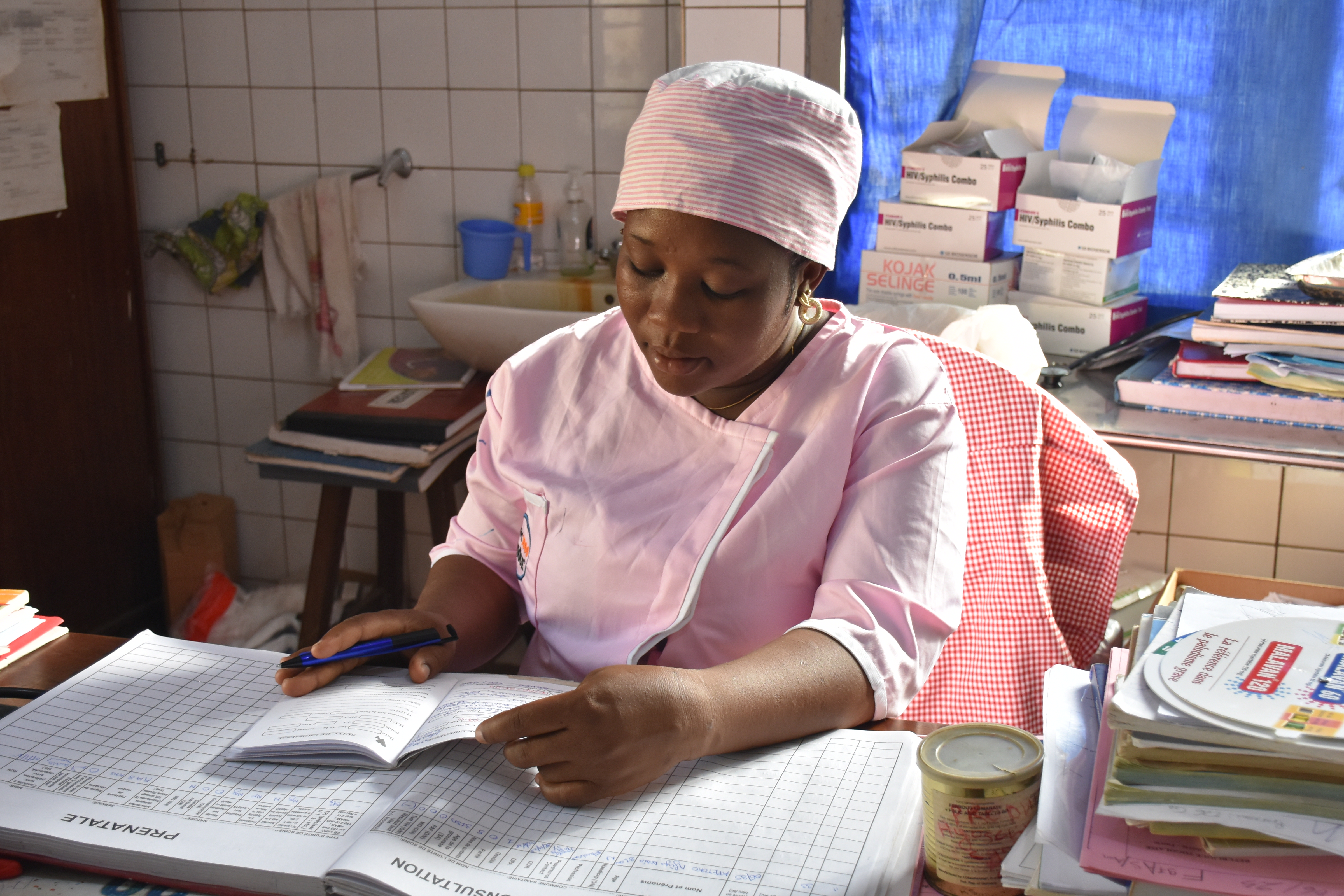 Hebamme Nomme Kodjoukalo-Pitikalo aus Togo im Interview